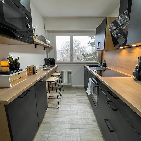 Au Coeur Des Arenes - Parking Prive Apartment Metz Ngoại thất bức ảnh