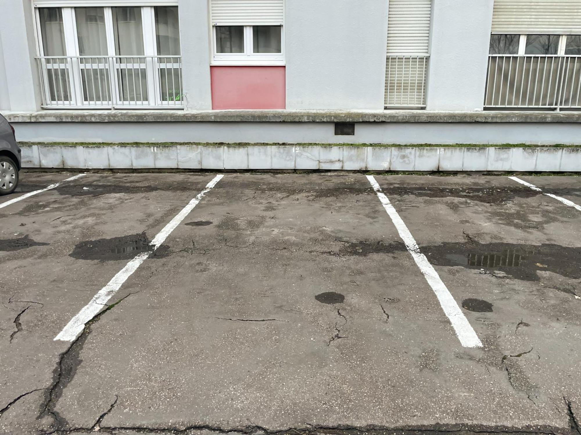 Au Coeur Des Arenes - Parking Prive Apartment Metz Ngoại thất bức ảnh